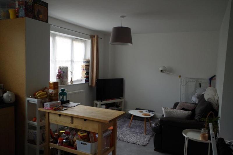 Bright, Chilled Ensuite Db In A Shared Flat! Alloggio in famiglia